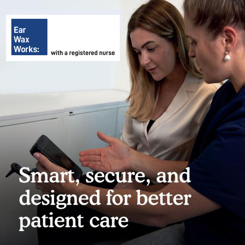 Ear examination with smartphone